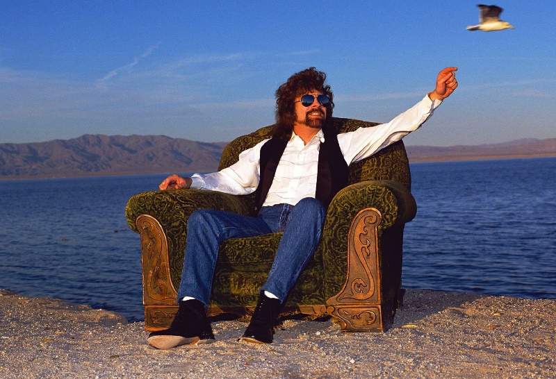 One Track Mind: Jeff Lynne, “Stream of Stars” from American Hustle (2013)